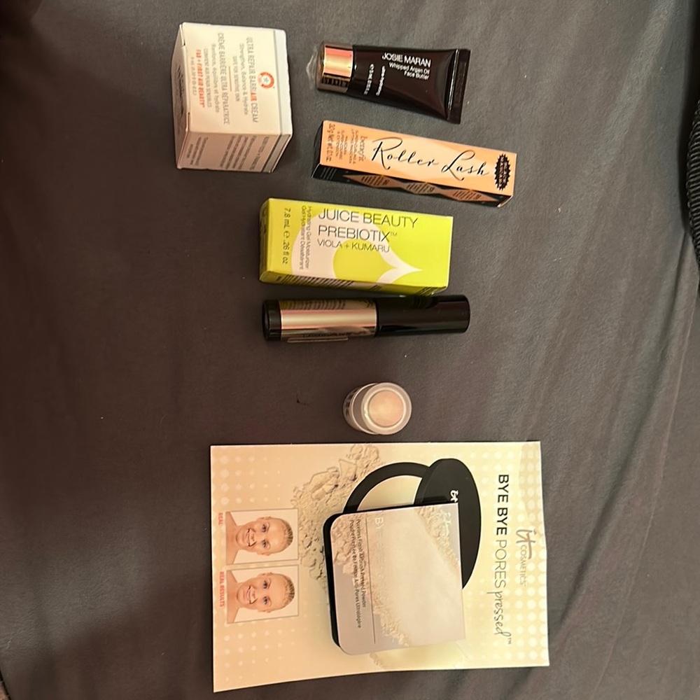 Makeup and Skincare Sample Set